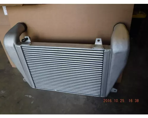 FREIGHTLINER FLD120 CLASSIC CHARGE AIR COOLER (ATAAC)
