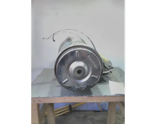 FREIGHTLINER FLD120 SD AIR CLEANER