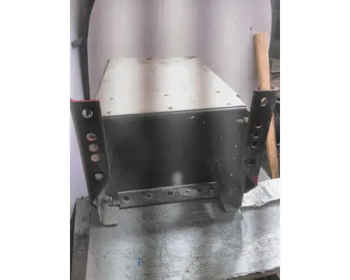 FREIGHTLINER FLD120 SD BATTERY BOX