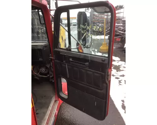 FREIGHTLINER FLD120 SD DOOR ASSEMBLY, FRONT
