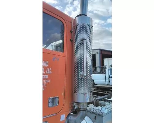 FREIGHTLINER FLD120 SD EXHAUST COMPONENT