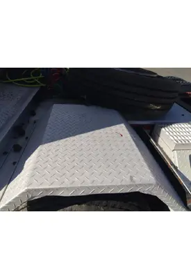 FREIGHTLINER FLD120 SD FENDER ASSEMBLY, REAR