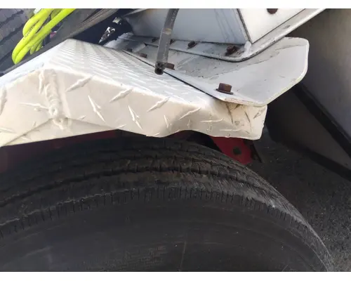 FREIGHTLINER FLD120 SD FENDER ASSEMBLY, REAR