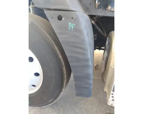 FREIGHTLINER FLD120 SD FENDER EXTENSION