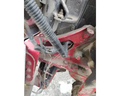 FREIGHTLINER FLD120 SD FRAME HORN