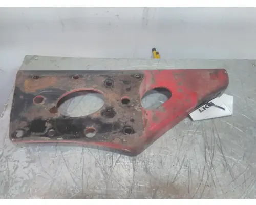FREIGHTLINER FLD120 SD FRAME HORN