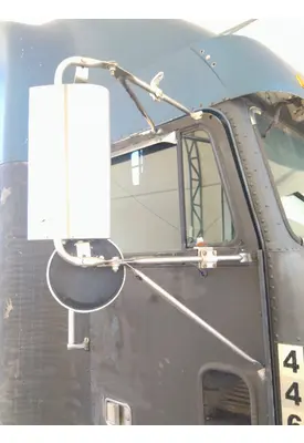 FREIGHTLINER FLD120 SD MIRROR ASSEMBLY CAB/DOOR