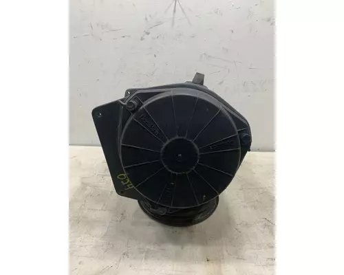 FREIGHTLINER FLD120SD Air Cleaner