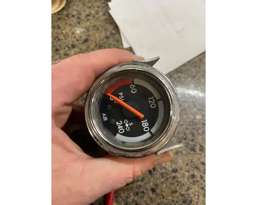 FREIGHTLINER FLD120SD Gauges (all)