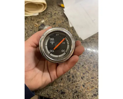 FREIGHTLINER FLD120SD Gauges (all)
