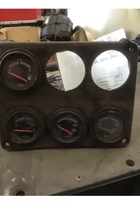 FREIGHTLINER FLD120T CLASSIC Instrument Cluster