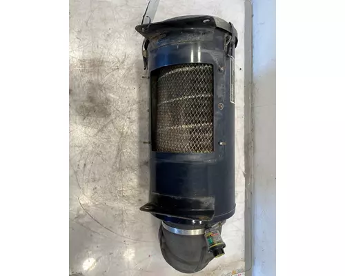 FREIGHTLINER FLD120 Air Cleaner