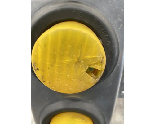 FREIGHTLINER FLD120 Air Cleaner