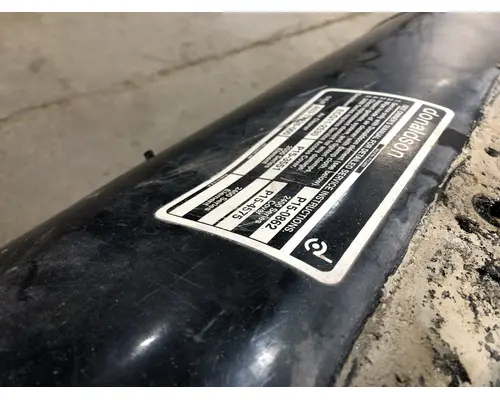 FREIGHTLINER FLD120 Air Cleaner