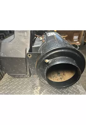 FREIGHTLINER FLD120 Air Cleaner
