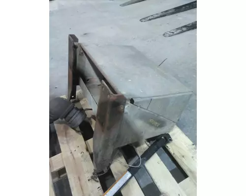 FREIGHTLINER FLD120 BATTERY BOX