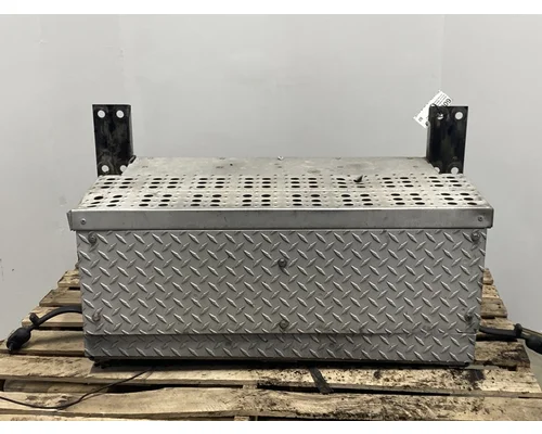 FREIGHTLINER FLD120 Battery Box