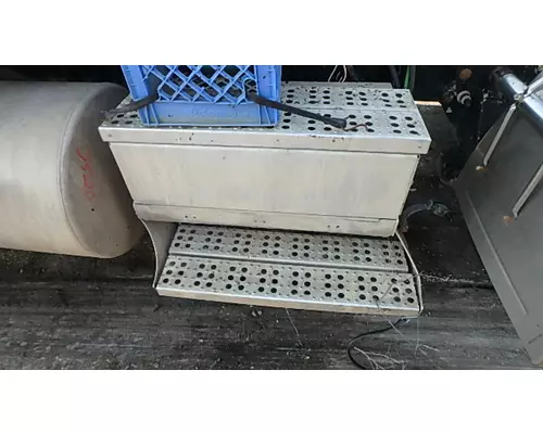 FREIGHTLINER FLD120 Battery Tray