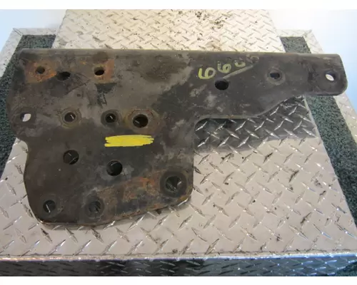 FREIGHTLINER FLD120 Brackets, Misc