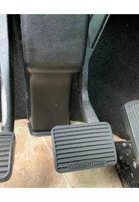 FREIGHTLINER FLD120 Brake/Clutch Pedal Box