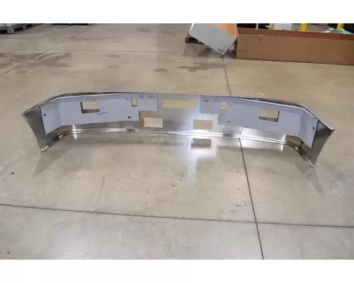FREIGHTLINER FLD120 Bumper Assembly, Front