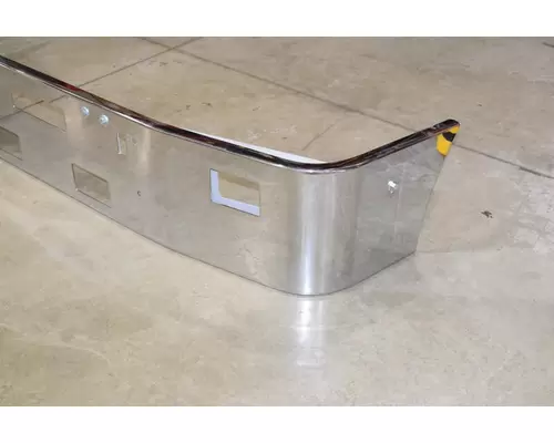 FREIGHTLINER FLD120 Bumper Assembly, Front