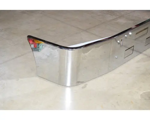 FREIGHTLINER FLD120 Bumper Assembly, Front
