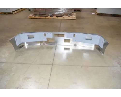 FREIGHTLINER FLD120 Bumper Assembly, Front