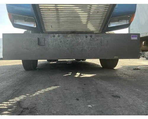 FREIGHTLINER FLD120 Bumper Assembly, Front