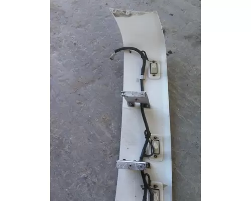 FREIGHTLINER FLD120 CAB CLIP