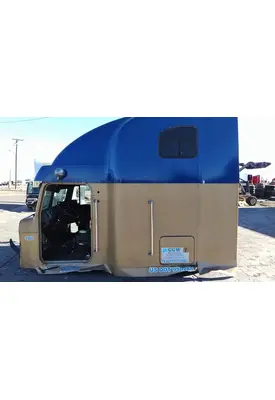 FREIGHTLINER FLD120 CAB