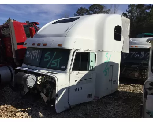 FREIGHTLINER FLD120 CAB