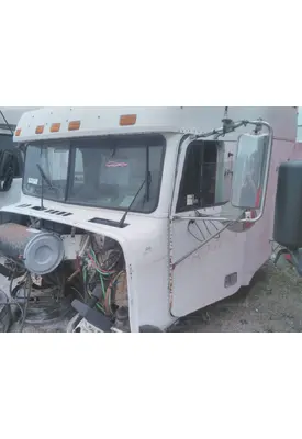 FREIGHTLINER FLD120 CAB
