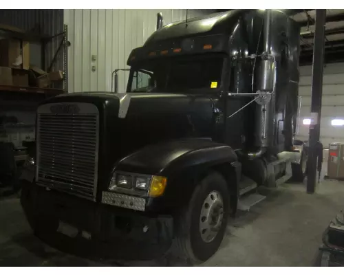 FREIGHTLINER FLD120 Cab (Shell)
