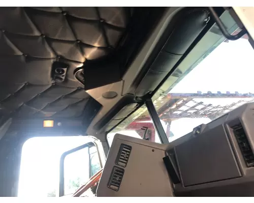 FREIGHTLINER FLD120 Cab Assembly