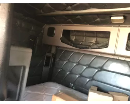 FREIGHTLINER FLD120 Cab Assembly