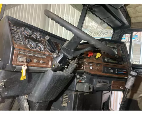FREIGHTLINER FLD120 Cab Assembly