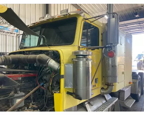 FREIGHTLINER FLD120 Cab Assembly