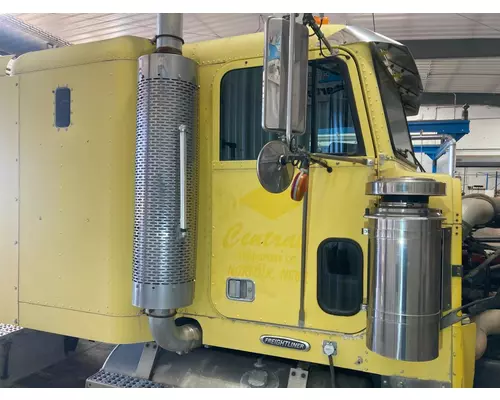 FREIGHTLINER FLD120 Cab Assembly