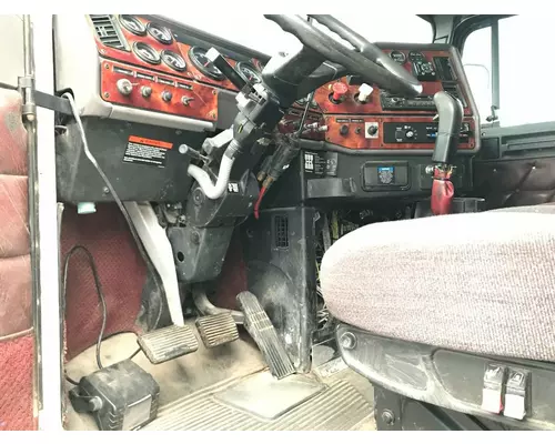 FREIGHTLINER FLD120 Cab Assembly