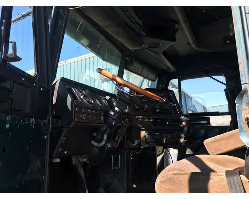 FREIGHTLINER FLD120 Cab Assembly