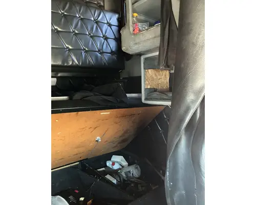 FREIGHTLINER FLD120 Cab Assembly