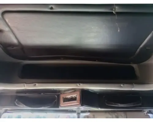 FREIGHTLINER FLD120 Cab Assembly