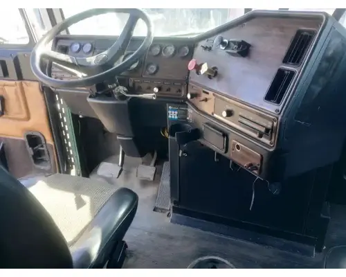 FREIGHTLINER FLD120 Cab Assembly