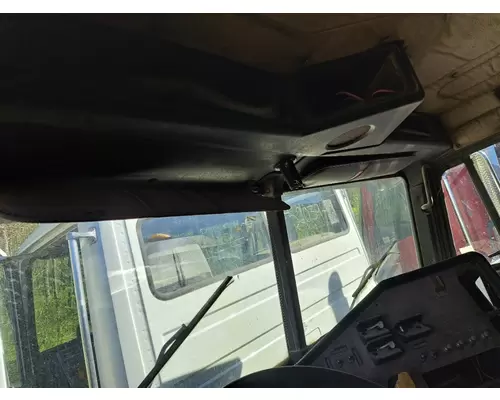FREIGHTLINER FLD120 Cab Mount