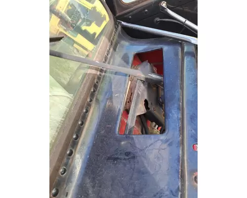 FREIGHTLINER FLD120 Cab Mount