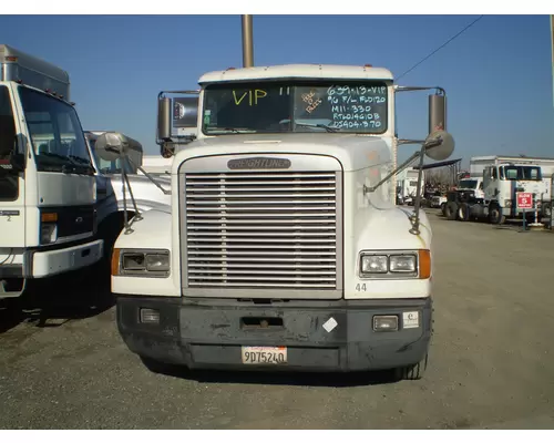 FREIGHTLINER FLD120 Cab