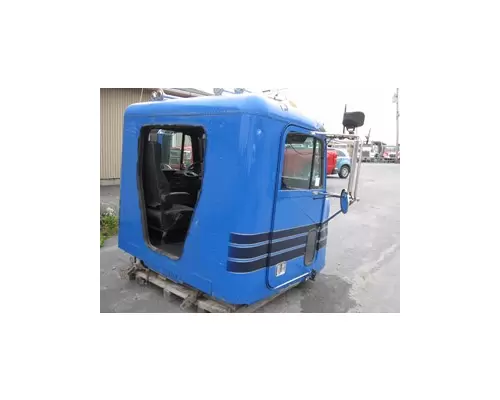 FREIGHTLINER FLD120 Cab