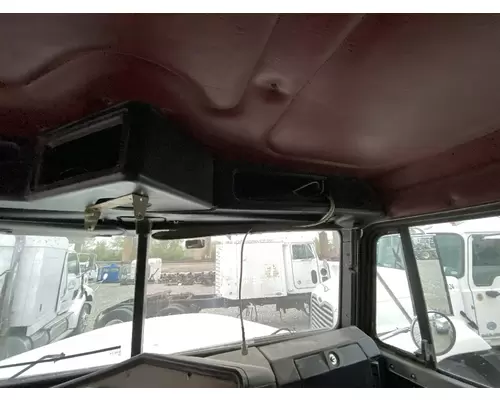FREIGHTLINER FLD120 Console