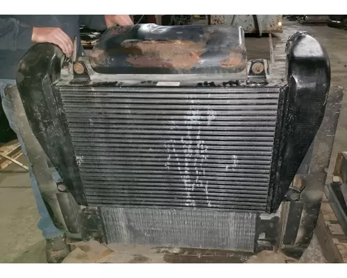 FREIGHTLINER FLD120 Cooling Assy. (Rad., Cond., ATAAC)